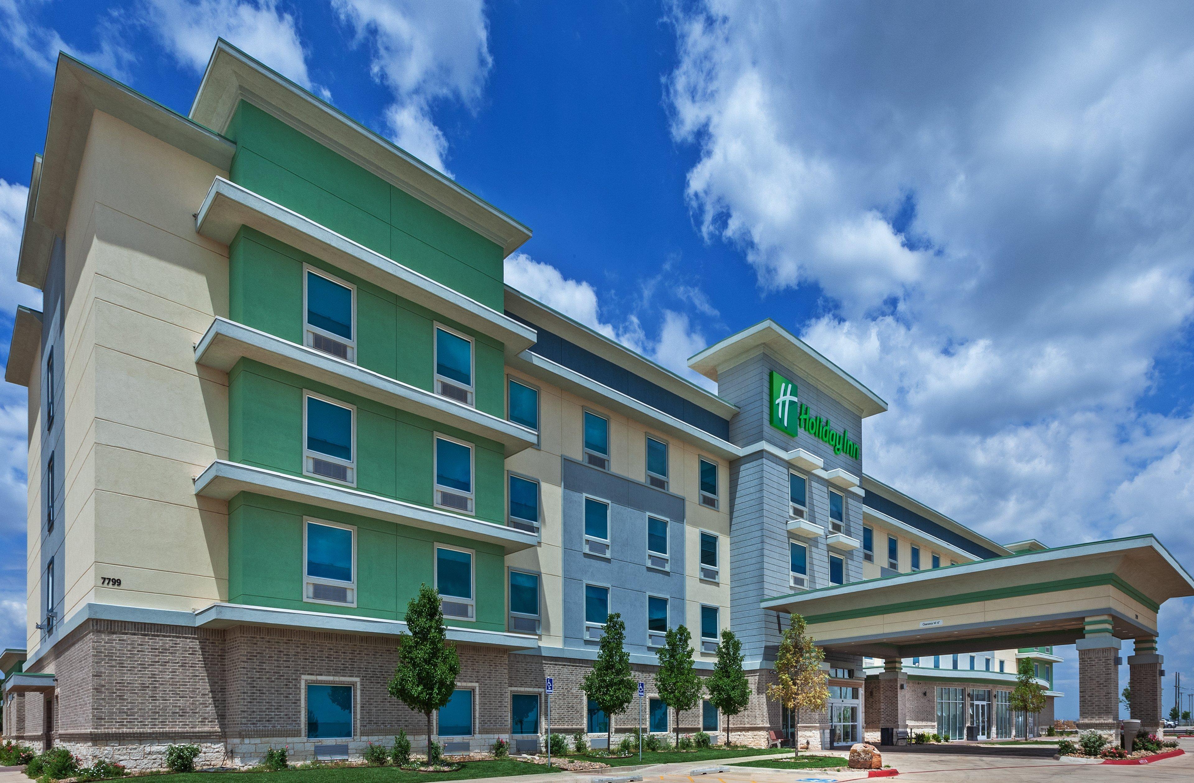 Holiday Inn - Amarillo East By Ihg Exterior photo
