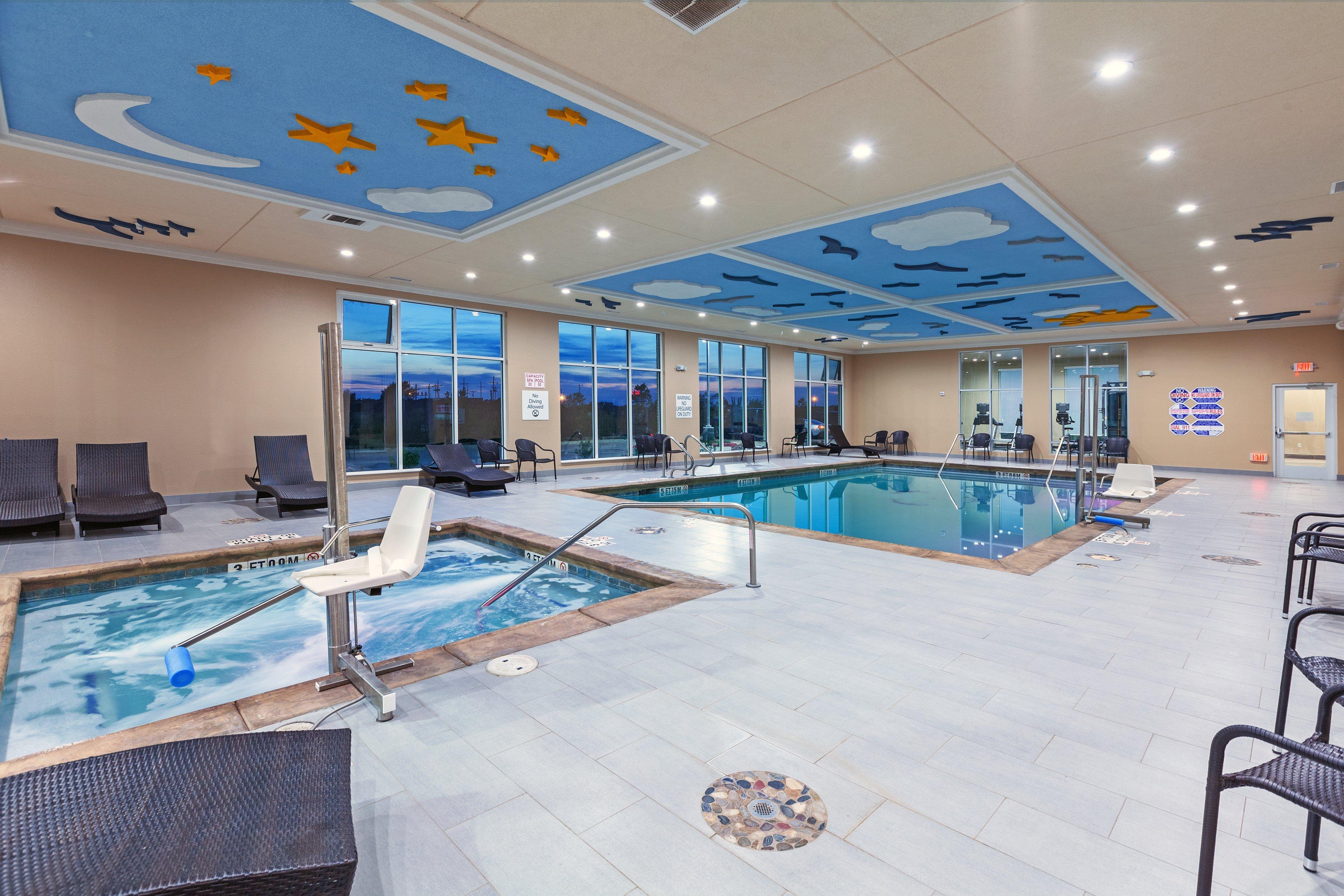 Holiday Inn - Amarillo East By Ihg Exterior photo